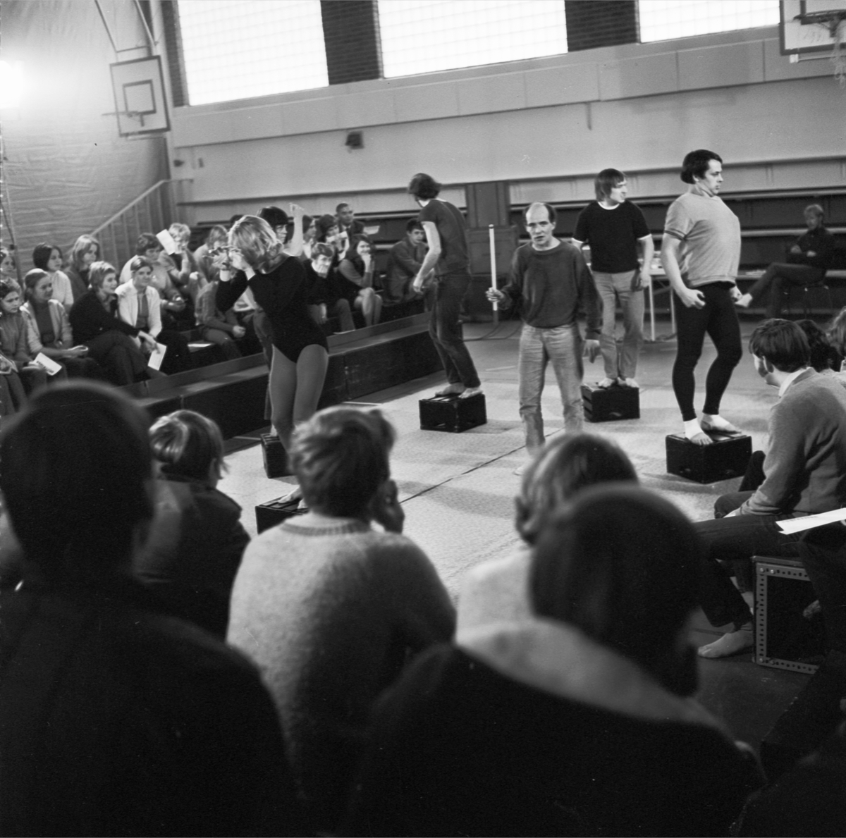 Aggression gavs för gymnasieelever, Tierp, Uppland 1970