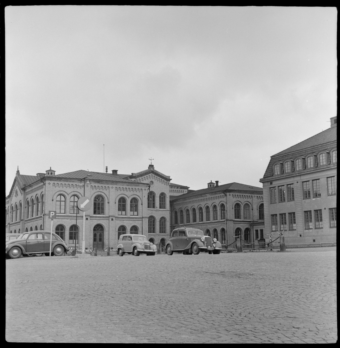 Tingvallagymnasiet i Karstad, videregående skole i Tingvallagatan 6 ...