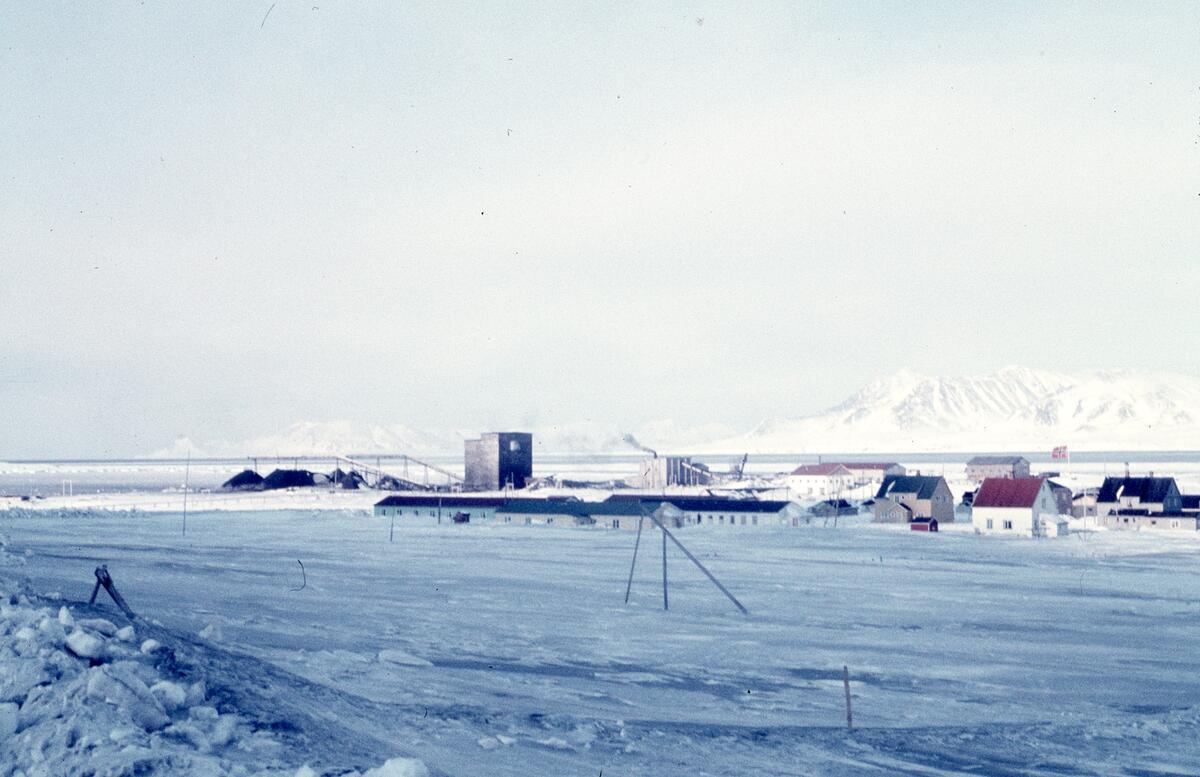 Bilder fra Ny-Ålesund slutten av 50- begynnelsen av 60-tallet.