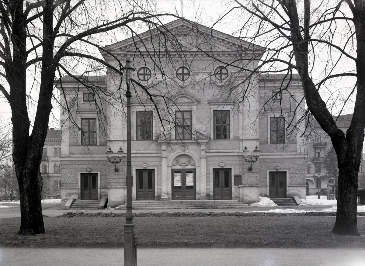 Bildsvit från Karlstads teater tagen i mitten av 1930-talet.