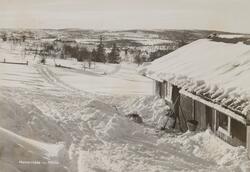 Postkort, Løten, Hedmarksvidda H.H.T. hytte på Målia, vinter