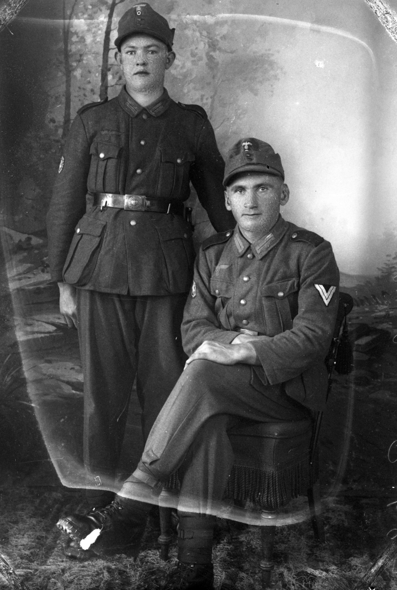 Atelierfoto.To tyske soldater.