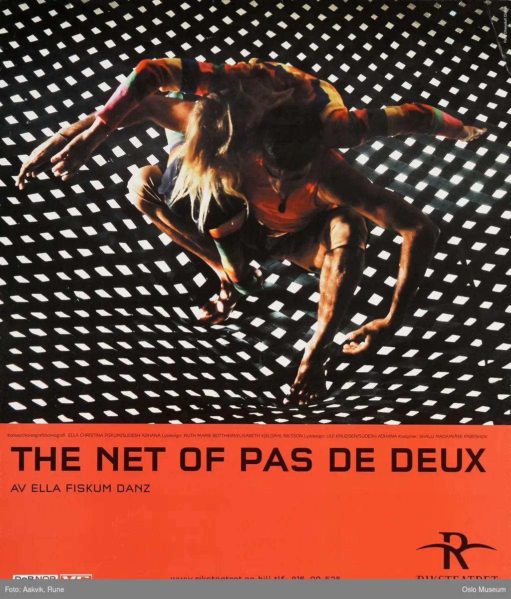 The Net of Pas de Deux (Riksteatret) [papirkunst]