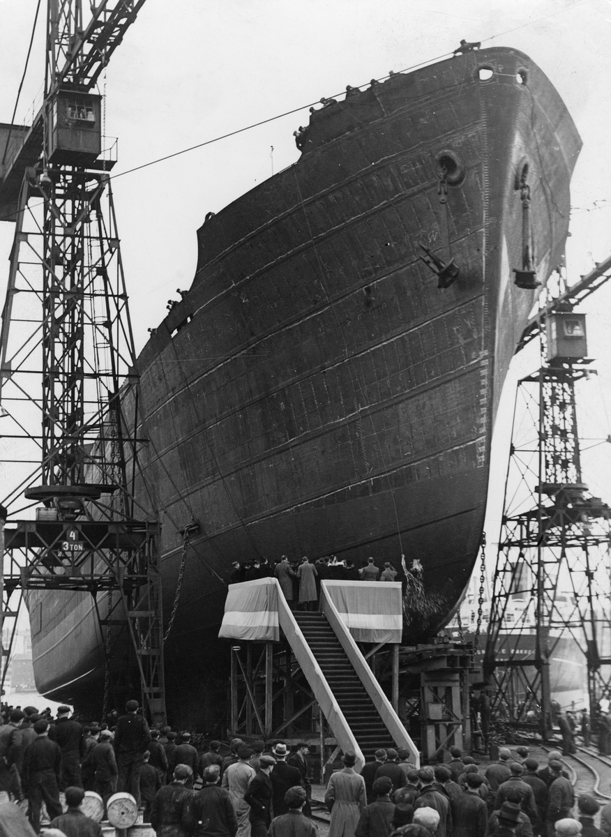 Sjösättning av M/S Sophocles från Götaverken, Göteborg. 21 januari 1939.