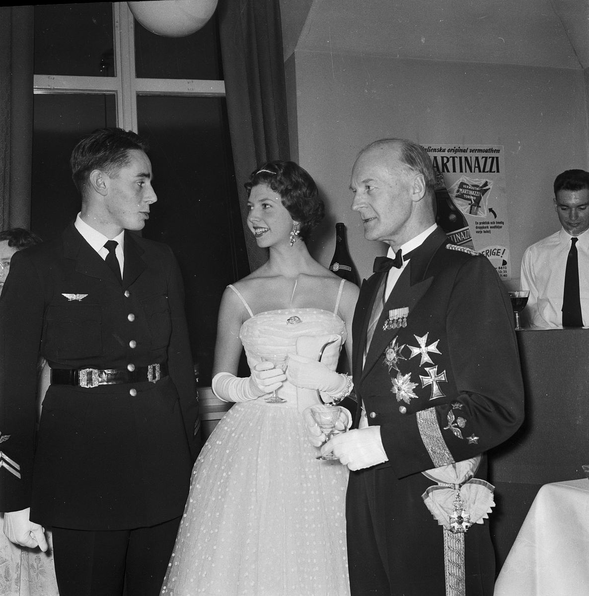 Flygare, F 16, kadettbal på Ärna med prinsessan Désirée som hedersgäst, Uppsala 1959