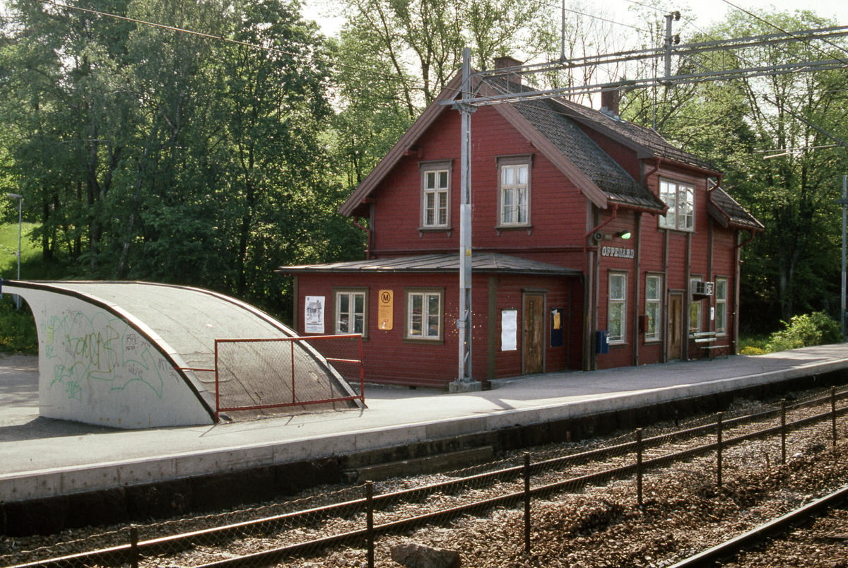 Oppegård stasjon, Østfoldbanen. Arkitekt P. A. Blix (1879)