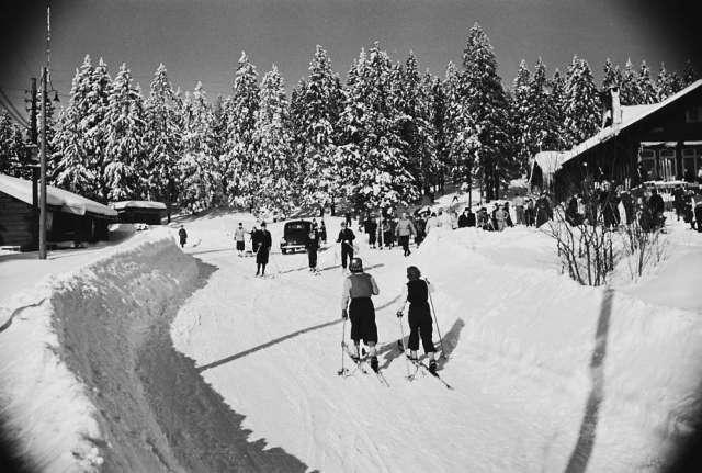 Prot: Frognerseteren vinter - Norsk Folkemuseum / DigitaltMuseum