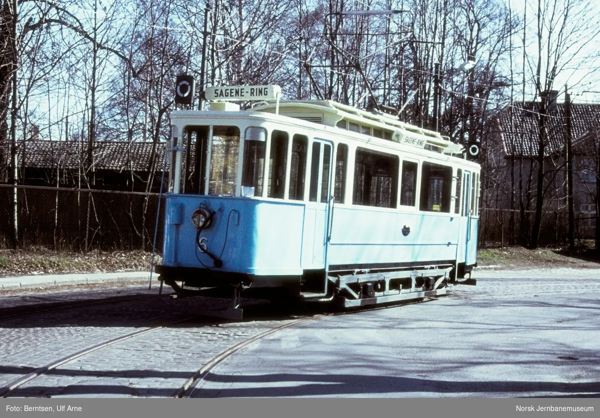 Kristiania Sporveisselskab senere Oslo Sporveier sporvogn nr. nr 6 i sløyfen på Skøyen