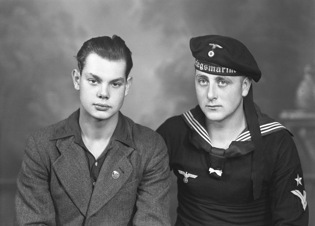 Portretter av tyske soldater, en i uniform og en i sivilt. Bestillers navn: Matros Karl Ludd. Kriegsmarine. 
6 postkort.
