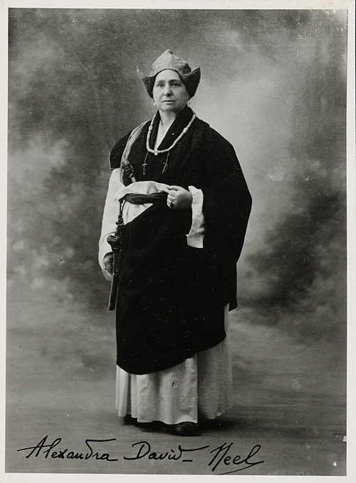 Portrett av Alexandra David-Neels. Fotografi samlet i forbindelse med Elisabeth Meyers reise til India 1932-33.
