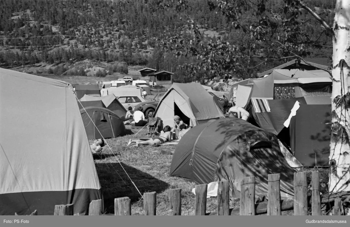 Camping på Mogardsjordet under GU-stemna i Bismo 1982