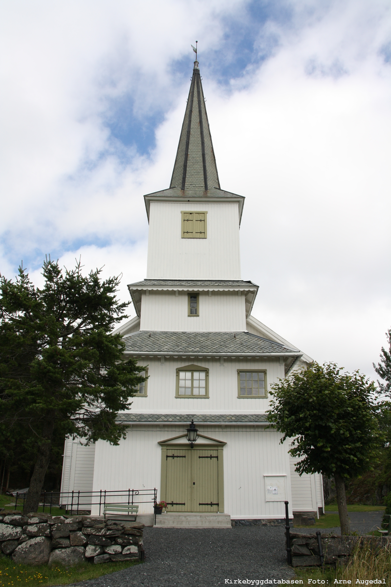 Skåtøy kirke