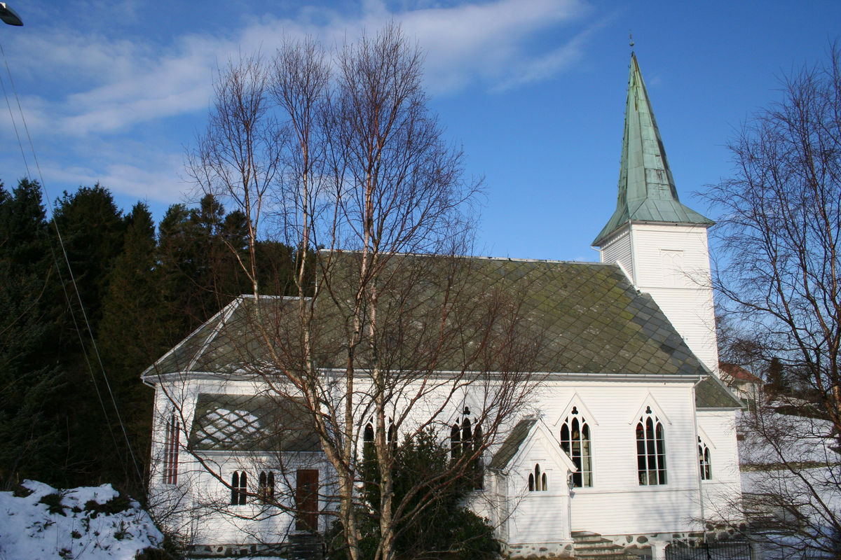 Møkster kyrkje, Stolmen