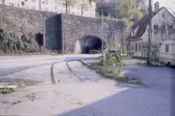 Rester av nedlagt sidespor ved Sandviken i Bergen