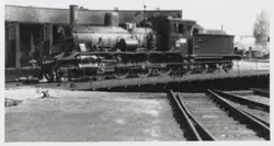 Damplokomotiv type 18c nr. 226 på svingskiven ved lokomotivs