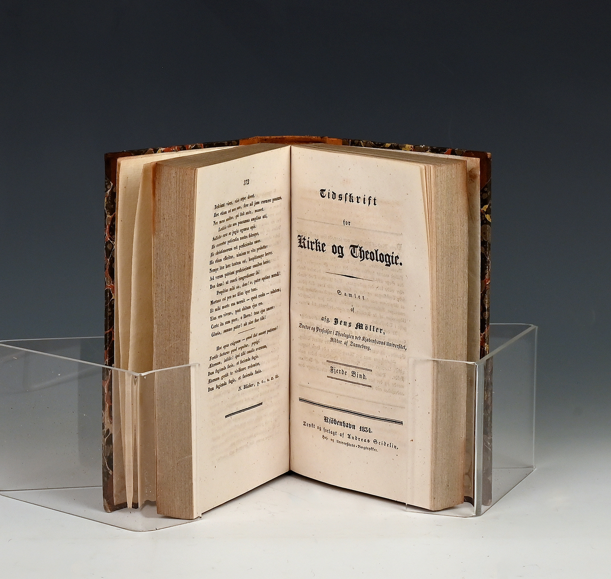 Tidsskrift for kirke og Theologie. Udg. af Jens Møller. I-IV
Kbhv. 1832.

Fjerde bind. Bundet sammen med bind tre. 1513-1514 i ett bind.