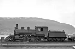 Hensatt damplokomotiv nr. 85 på Sulitjelmabanen.