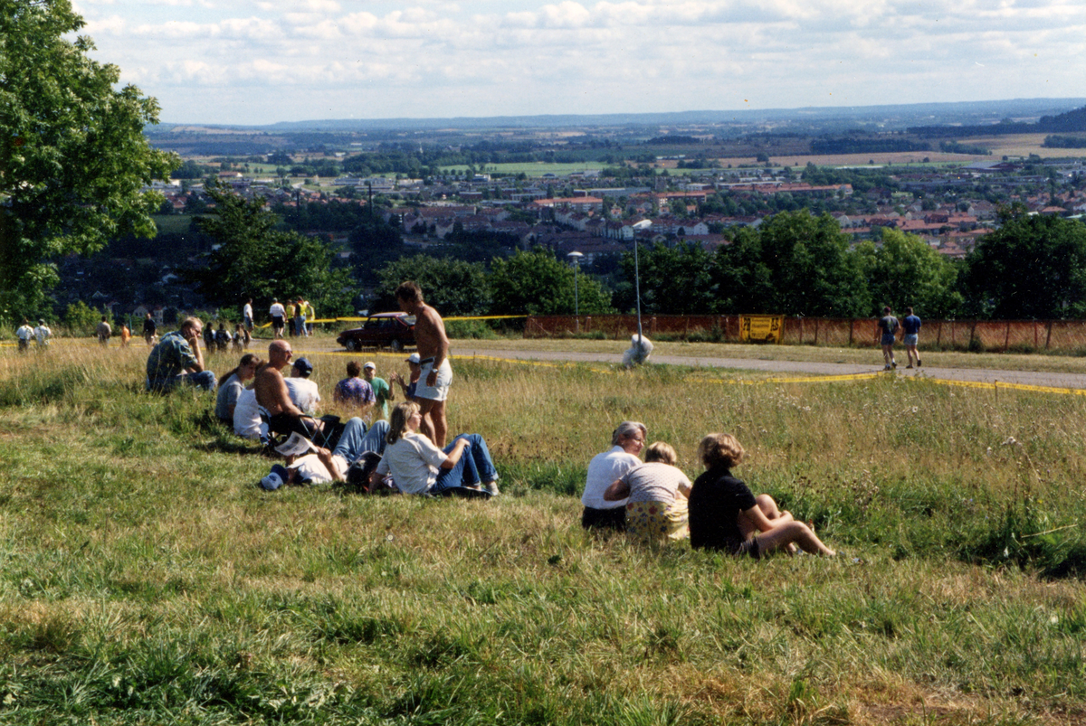 Publik, backtävling i Scheelebacken 23/8 1997. 50 år efter de ursprungliga tävlingarna.