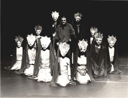 "Gudene kan ikke klandres", teaterforestilling på Parkteatre