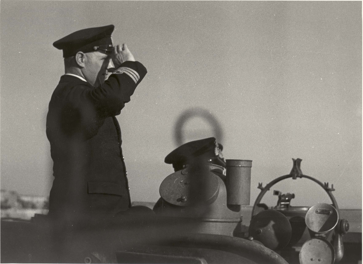 Jageren "Eskdale" , OK Skule Storheill overtar kommandoen 20/07 1942
