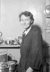 Serine Wiggen lager mat ved Midtbyen Barnehage