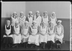 Elevene på husholdningskurset på Tolga i 1936