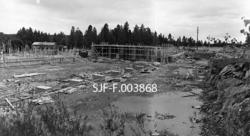 Fra bygginga av Geithus Bruk på Modum i Buskerud.  Bildet, s