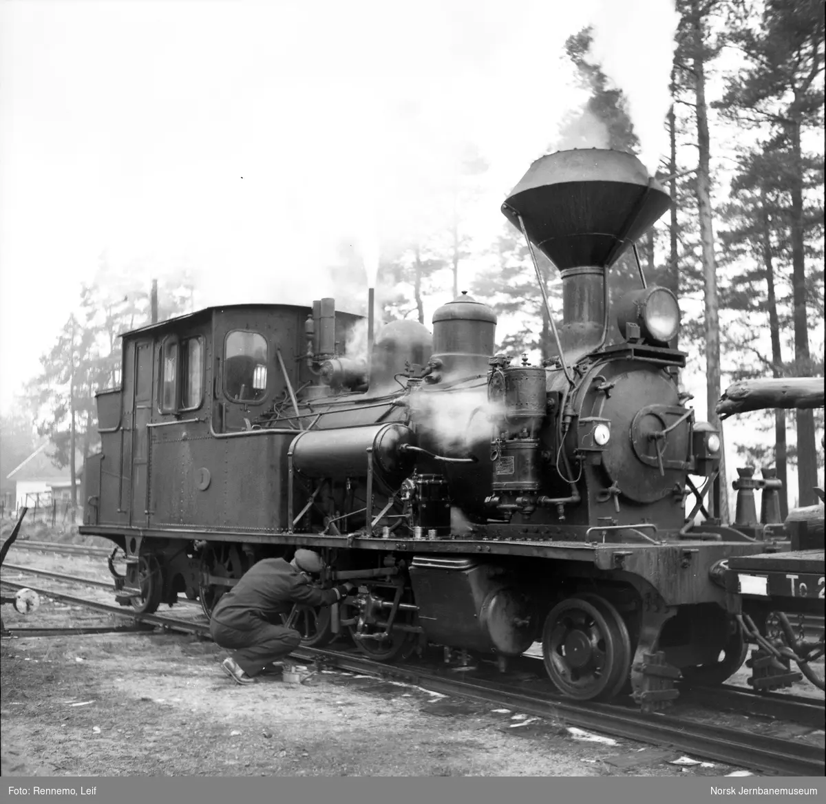 Setesdalsbanens damplokomotiv nr 1 klargjøres
