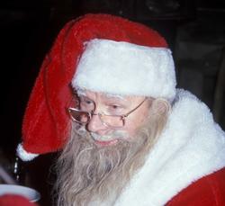 Julemarked 2001.Portrett av julenissen.