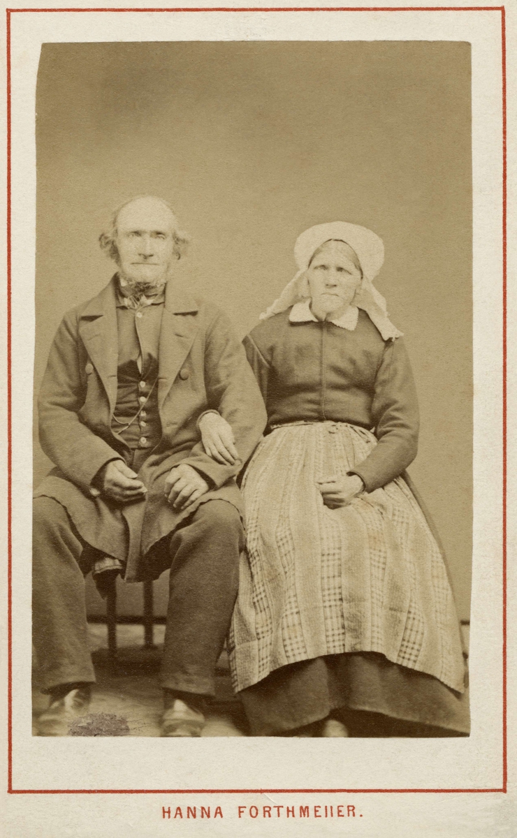 Båda födda omkring 1810, bilden från början av 60 talet