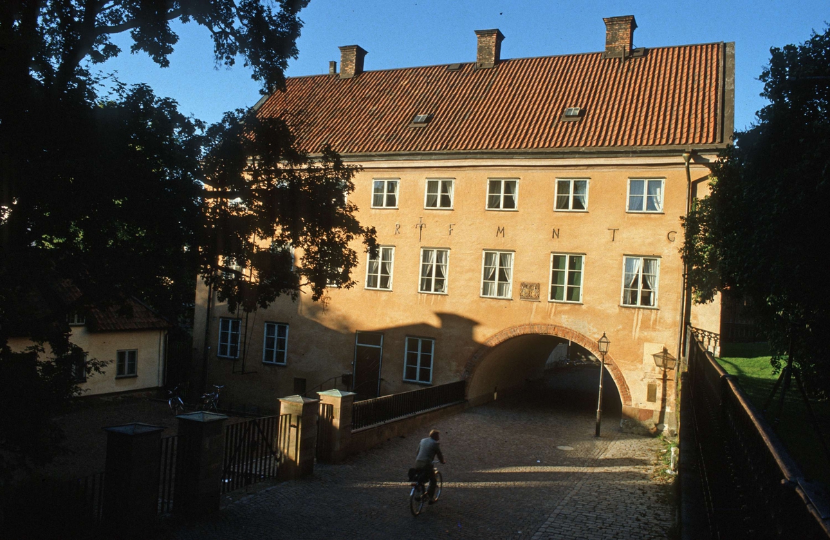 Valvgatan och Skytteanum, Uppsala