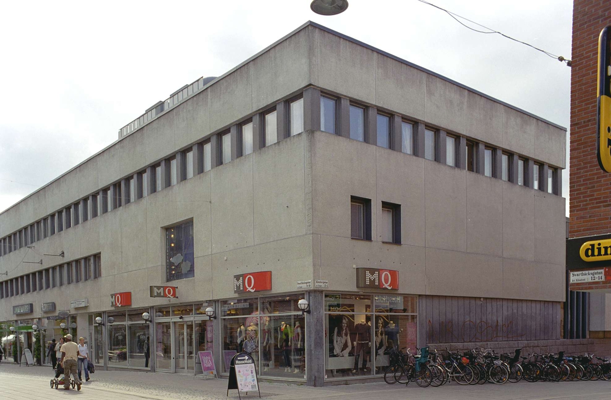Brutal 60-talsarkitektur centralt i Uppsala, ritat 1965 av Haubro Nielsen arkitektbyrå.