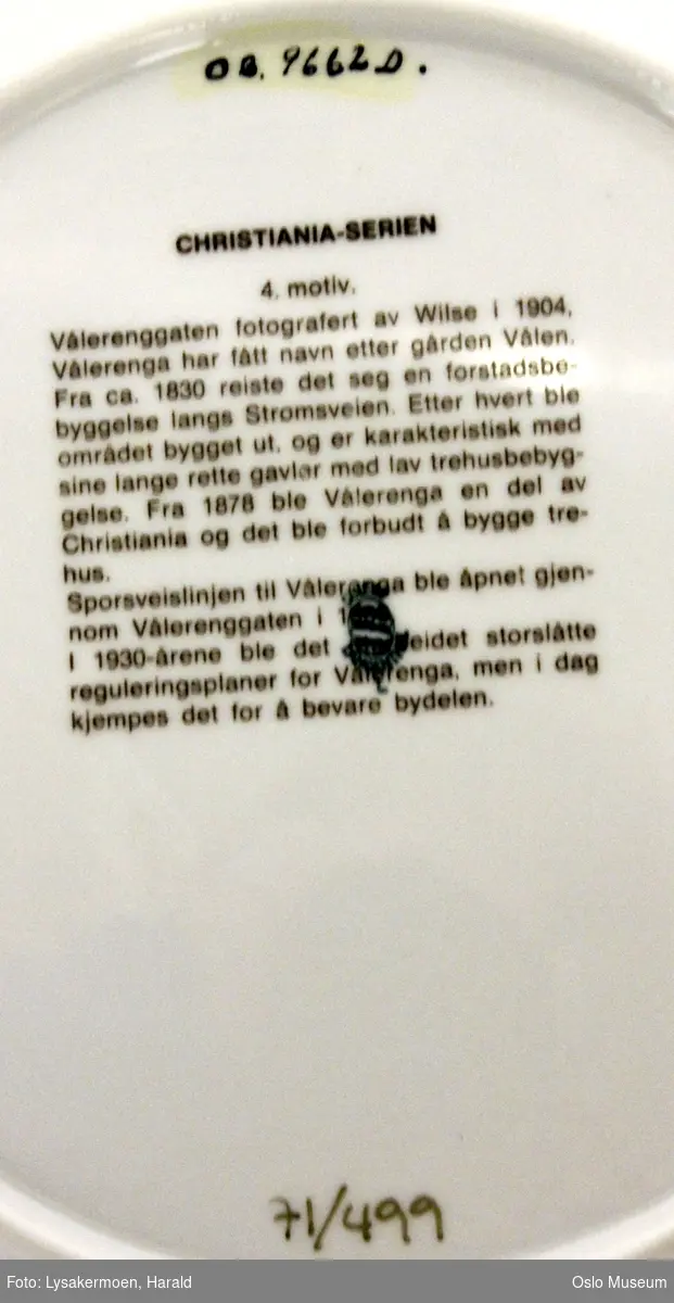 På speilet i brunt:A.Vøyenfossen.         forts.