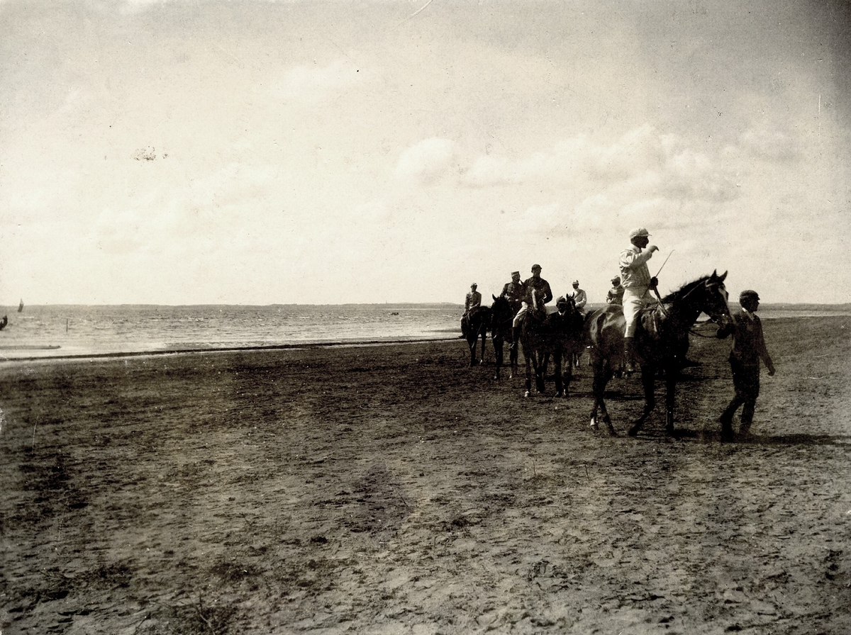 Hästkapplöpning, Östra stranden