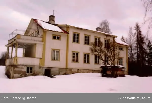 Tingshuset i Hammar, Fränsta, i något ombyggt skick, tingshus för Torps tingslag 1868-1913.