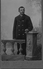 Uniform för brevbärare, 1890-talet.