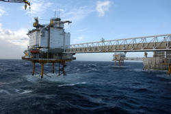 Ekofisk 2/4 H -  gangbro til Ekofisk 2/4 C - Amoco riser og 