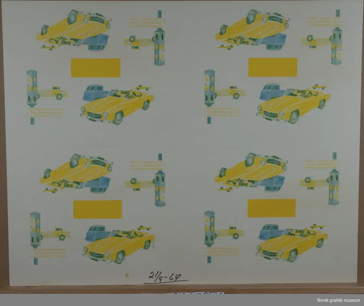 Originaltrykk av mulig display til Tomte-biler for det tyske markedet. Kun blå og gul trykkfarge.