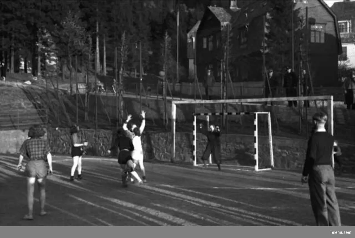 Bedriftsidrett, håndball, treningskamp Kristinegård
