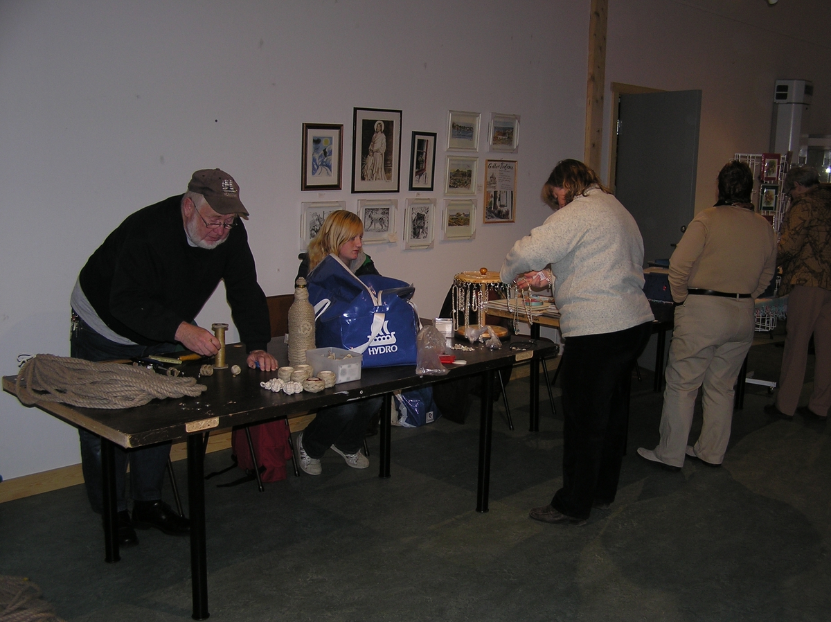 Hobbydag på Berg-Kragerø Museum. Dato 10.10.2004