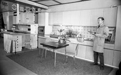 Annonsebilder - Urrang. Presentasjon av kjøkkeninnredninger,