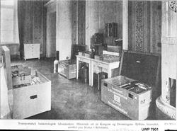 Røde Kors - Transportabelt bakteriologisk laboratorium tilhø