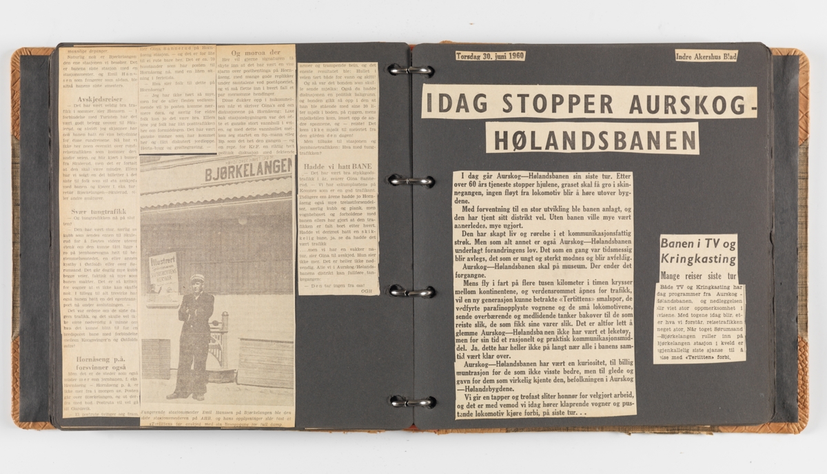 Trygve Panhoffs foto- og avisutklippsalbum fra Tertitten / Urskog-Hølandsbanen fra 1956-1960.