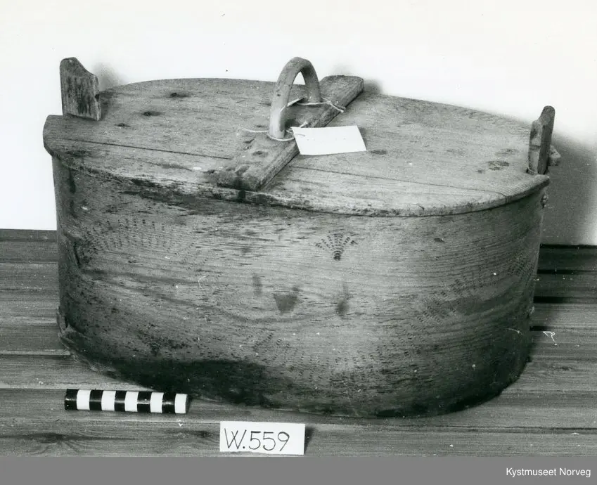 sikksakkbord som går i buer, en vifte i hver bue