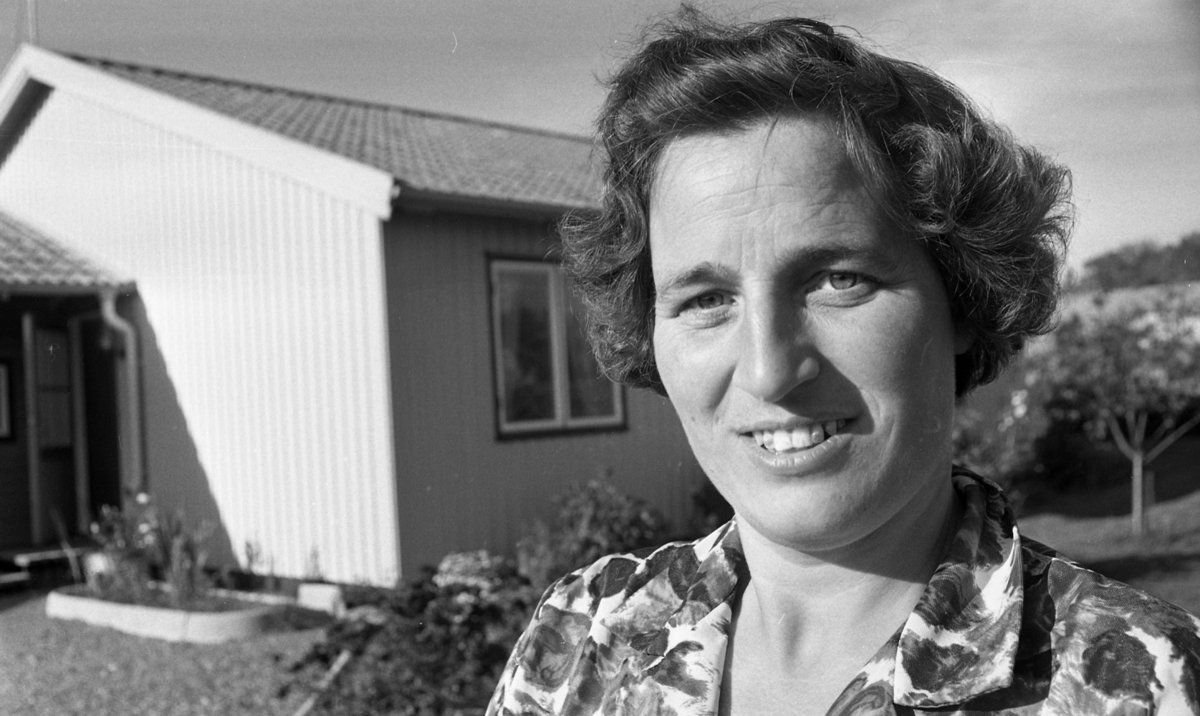 Britta Risberg blir huvudman i Fellingsbro sparbank.
26 juli 1968