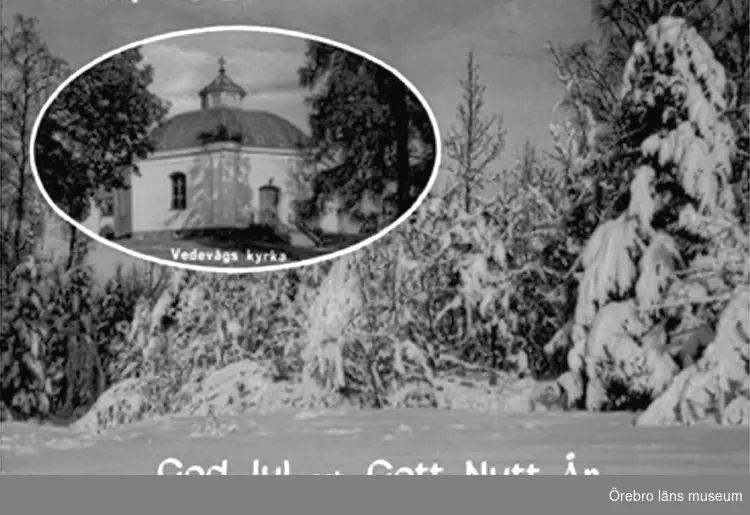 Vedevågs kyrka, exteriör.
Bilden tagen för jul- och nyårskort (text: God Jul och Gott Nytt År).