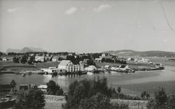 Prospektfotografi av Fiskerstranda og Mauseidvåg på Sula.