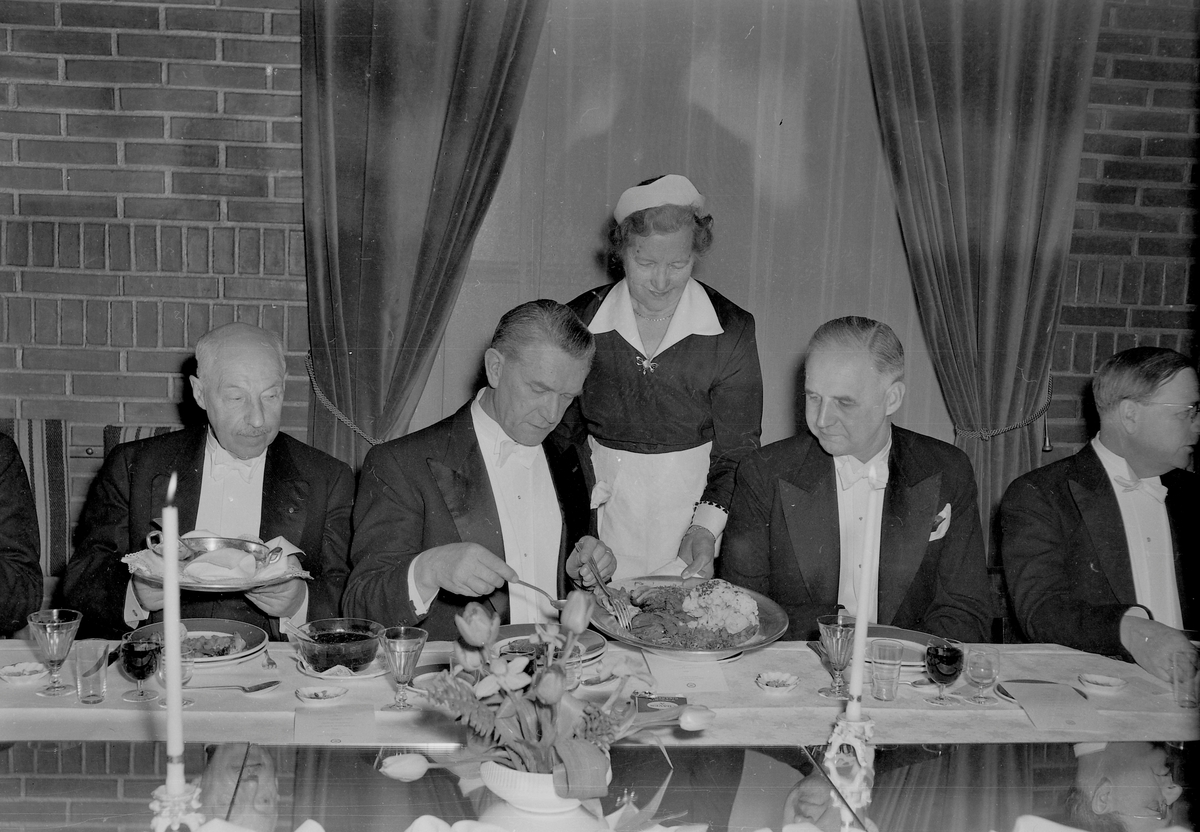 Middagsselskap i Kunstindustrimuseet og Handelsstandens Hus