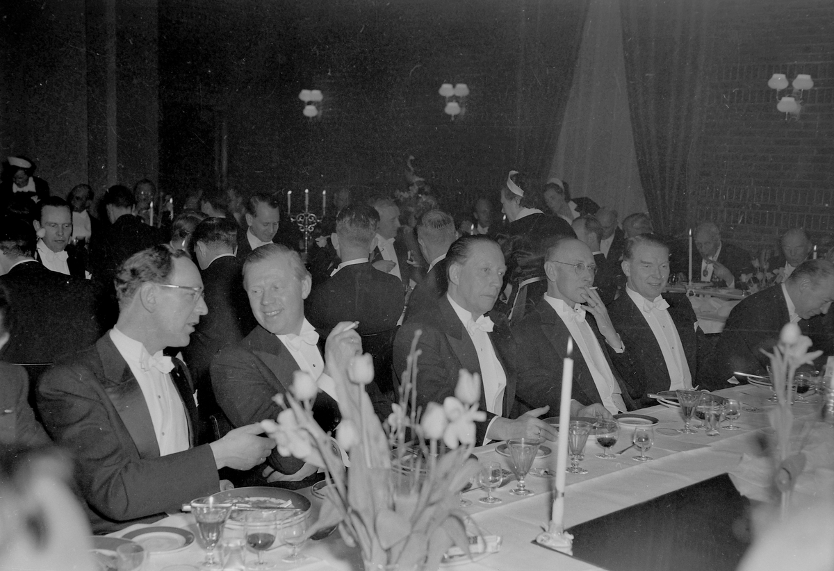 Middagsselskap i Kunstindustrimuseet og Handelsstandens Hus