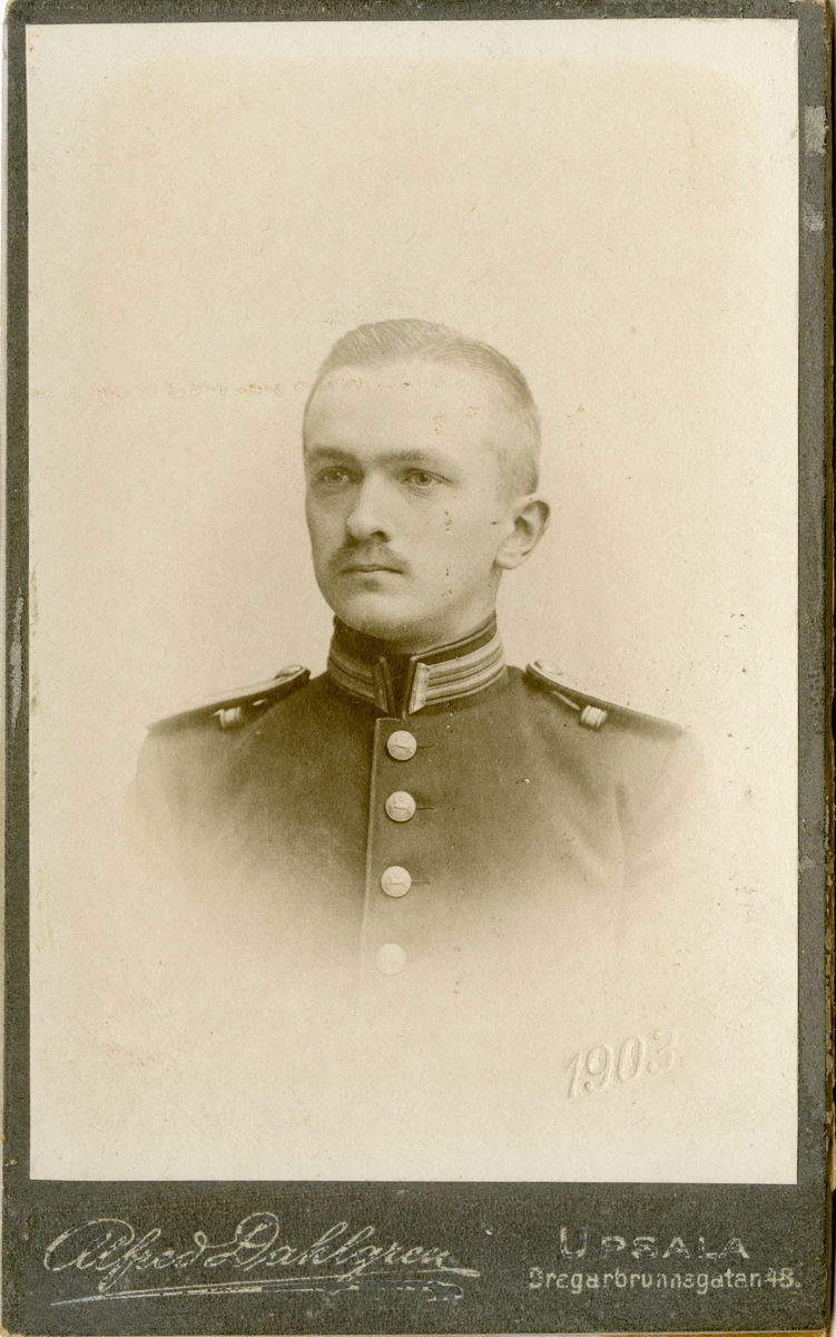 Porträtt av Anders Hjalmar Andén, officer vid Hälsinge regemente I 14.